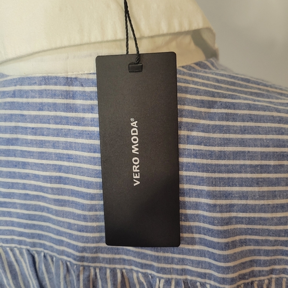 Vero Moda Lenora long sleeved shirt blue and white striped size small - Picture 13 of 13